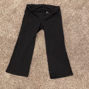 Gap maternity work out Capri